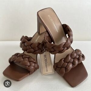 Very Comfortable BCBGeneration Brown Braided Heels